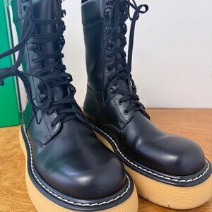 Bottega Veneta The Bounce Combat Boots Black Calf Leather EU 40.5 w/ Box
